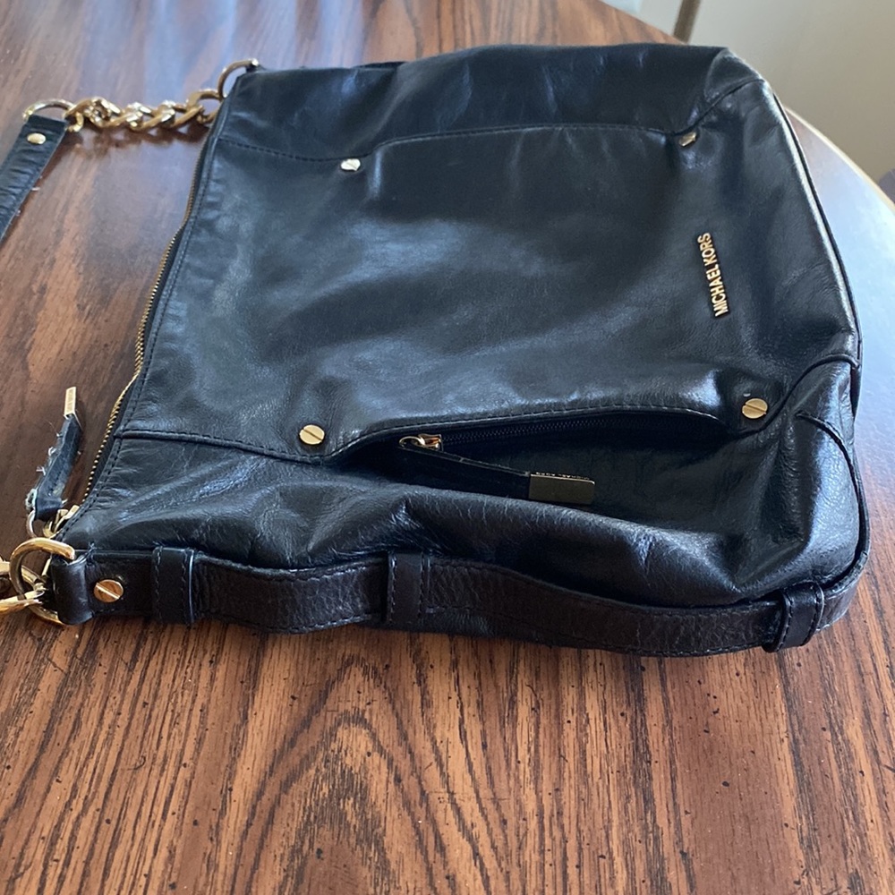 17:04  Michael Kors Bag - Picture 6 of 16